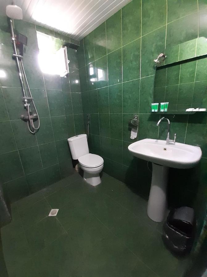 רוסטאבי Hotel Selika מראה חיצוני תמונה