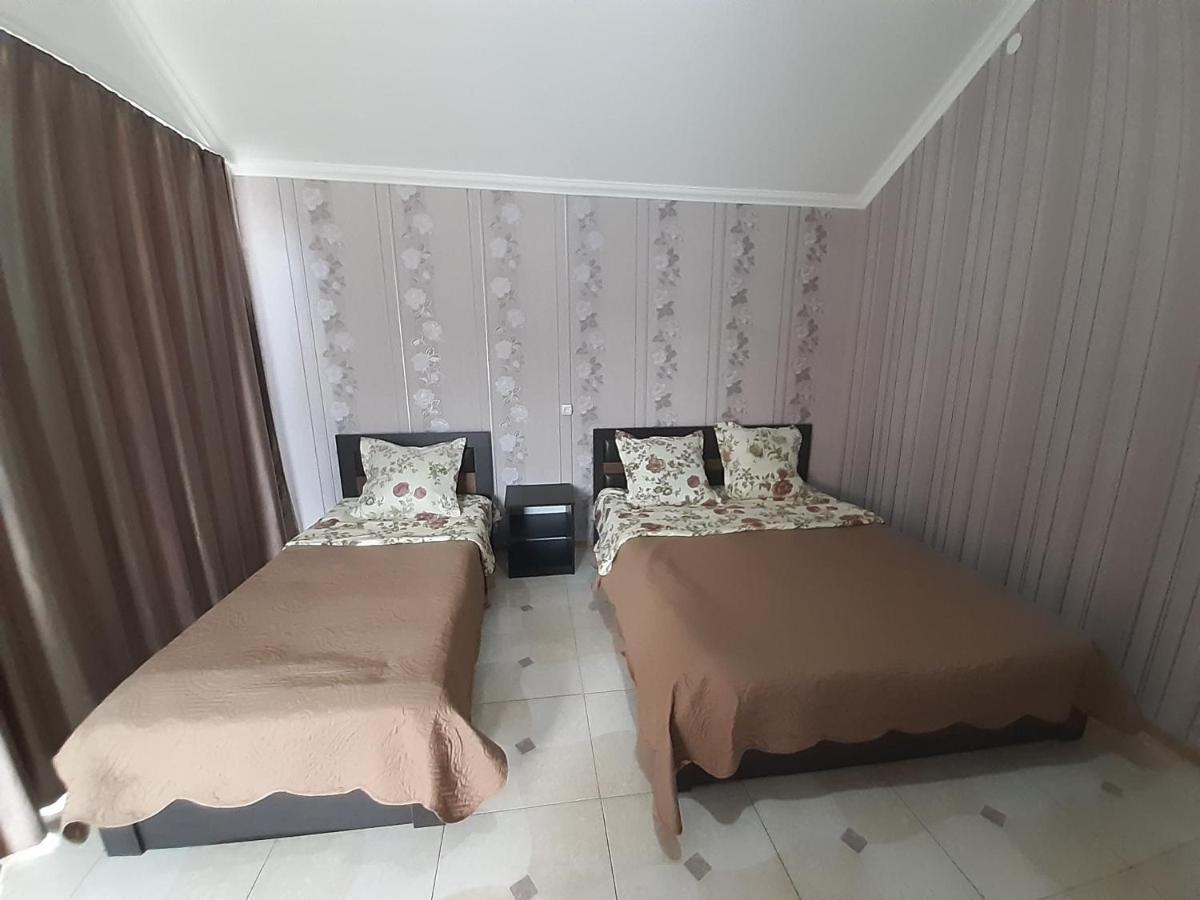 רוסטאבי Hotel Selika מראה חיצוני תמונה