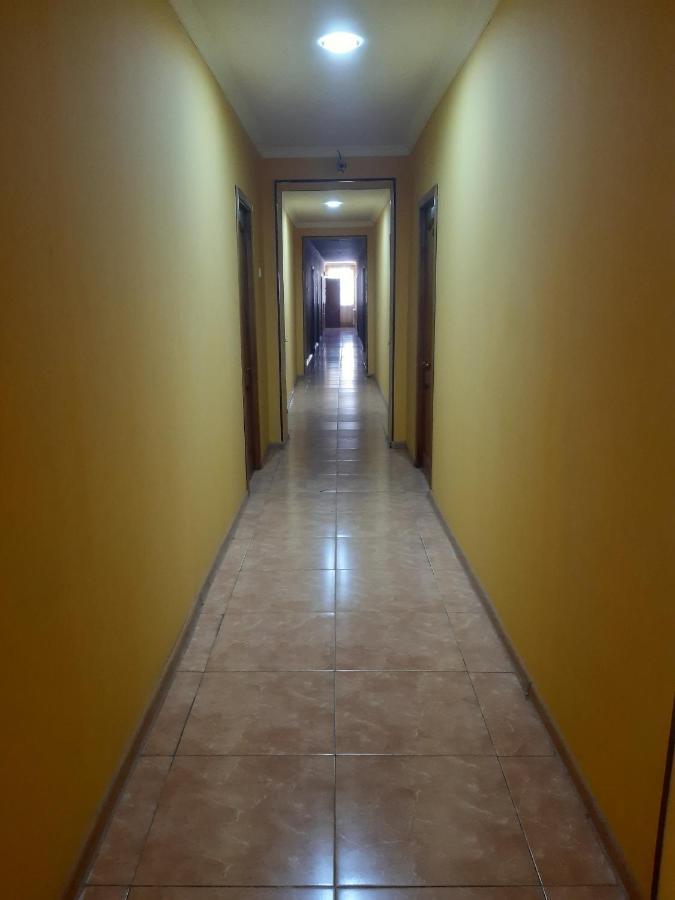 רוסטאבי Hotel Selika מראה חיצוני תמונה