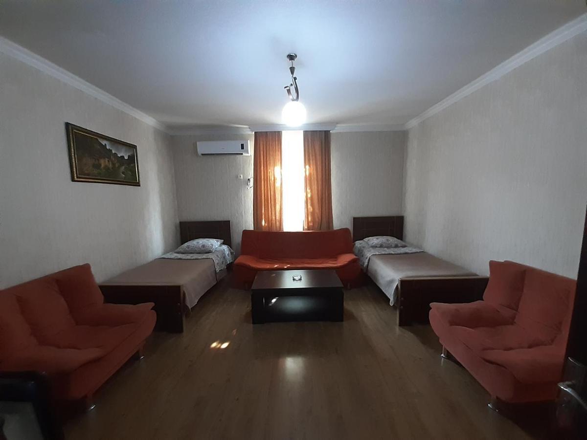 רוסטאבי Hotel Selika מראה חיצוני תמונה