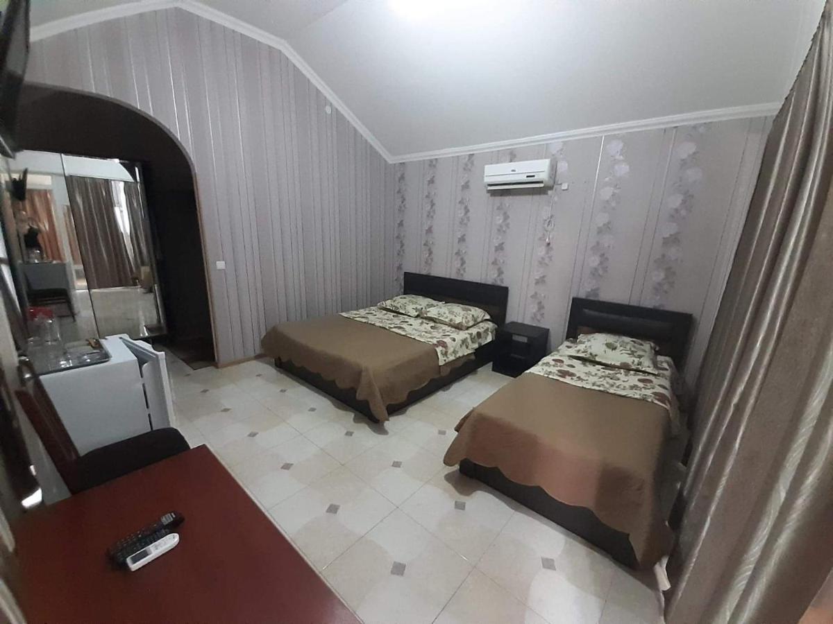 רוסטאבי Hotel Selika מראה חיצוני תמונה